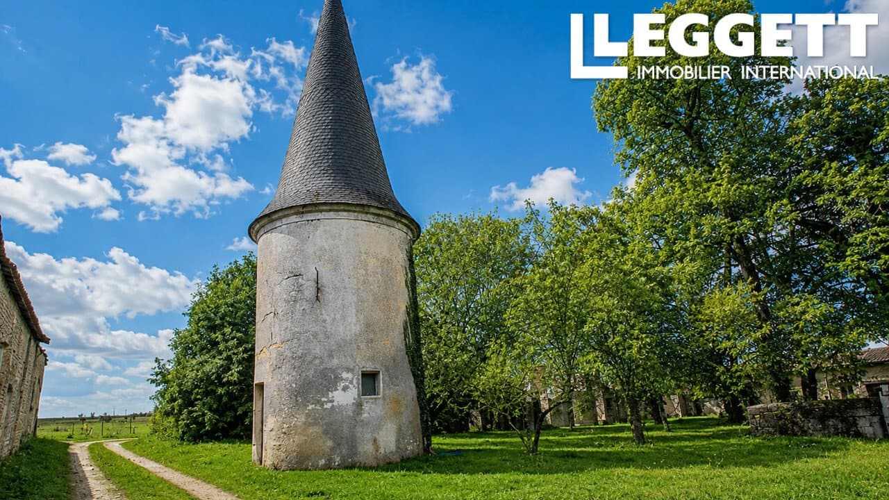 Renovation Opportunity for a Manor and Farm Complex in Tranquil Setting 3