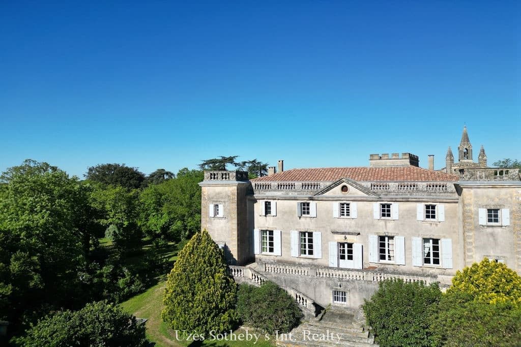 Elegant Castle with Park and Swimming Pool Near Uzès 2