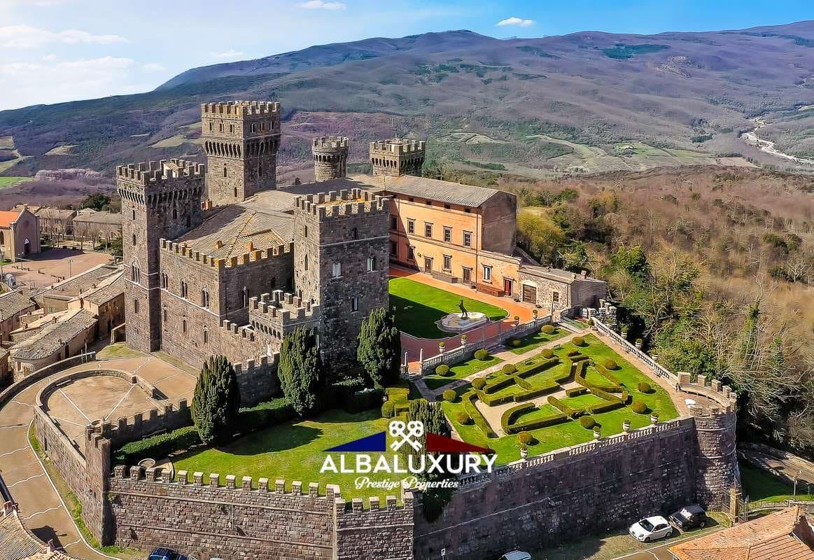 Historic Castle with Renaissance Garden in Enchanting Lazio 4