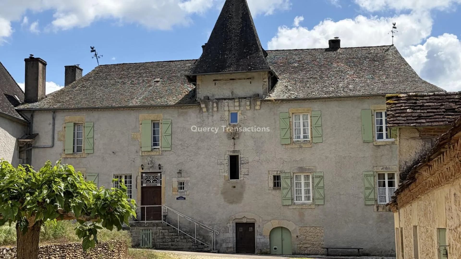 Enchanting Castle Estate With Gîtes And Swimming Pool In Périgord Noir 3