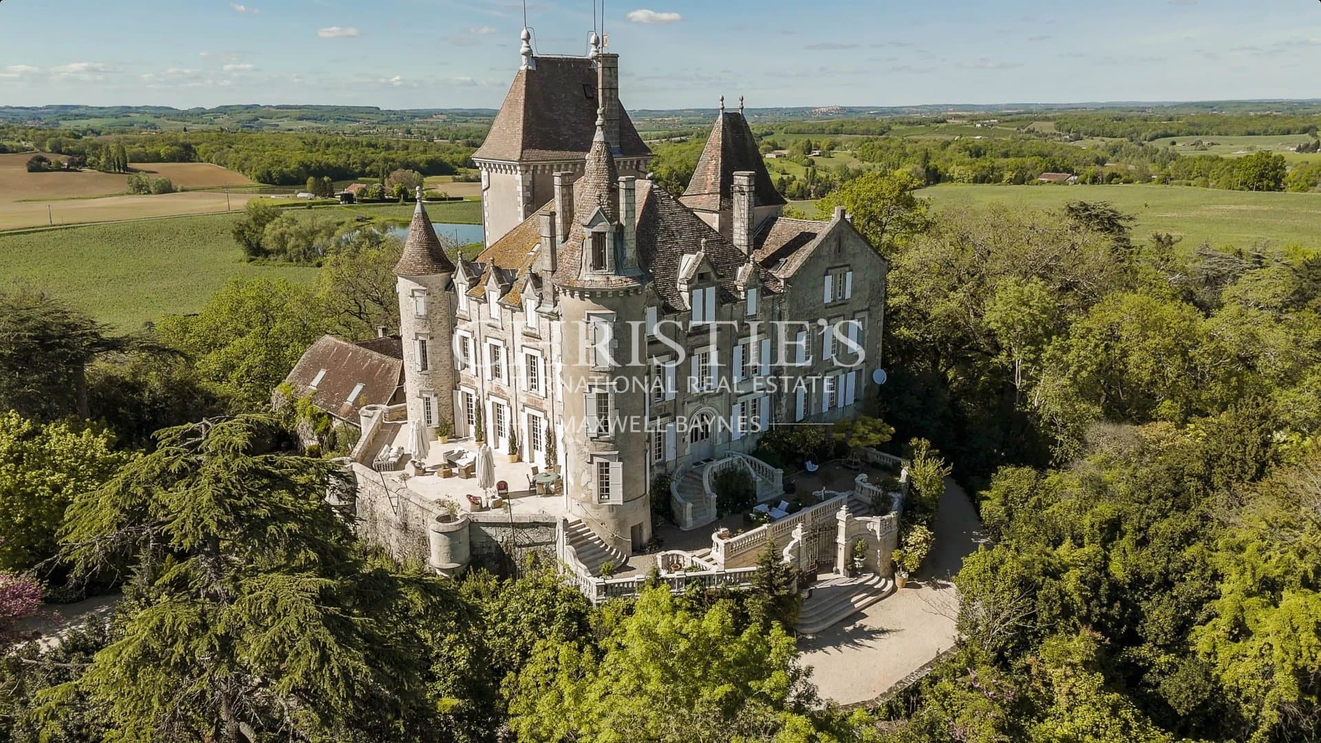 Exquisite 1865 Château With Equestrian Facilities And Scenic Views 2