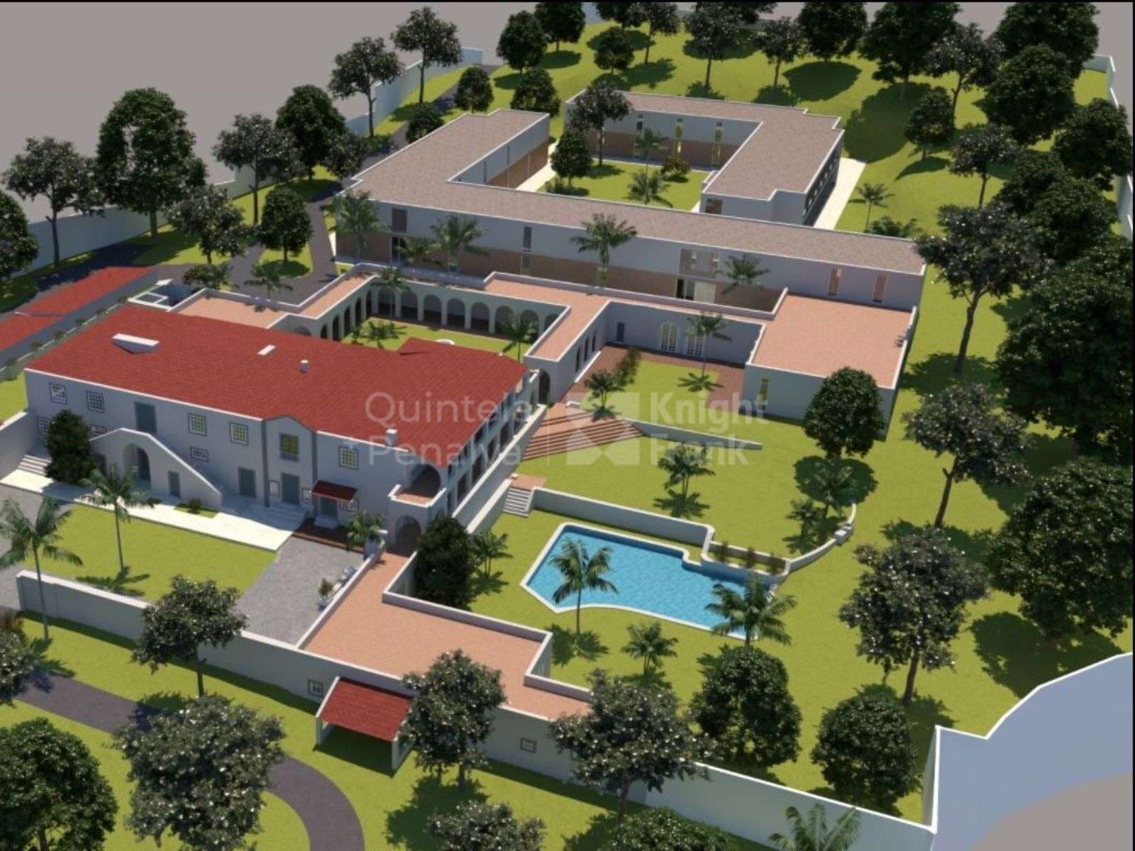 18-Room Palace With Garden, Swimming Pool, And Tennis Court 4