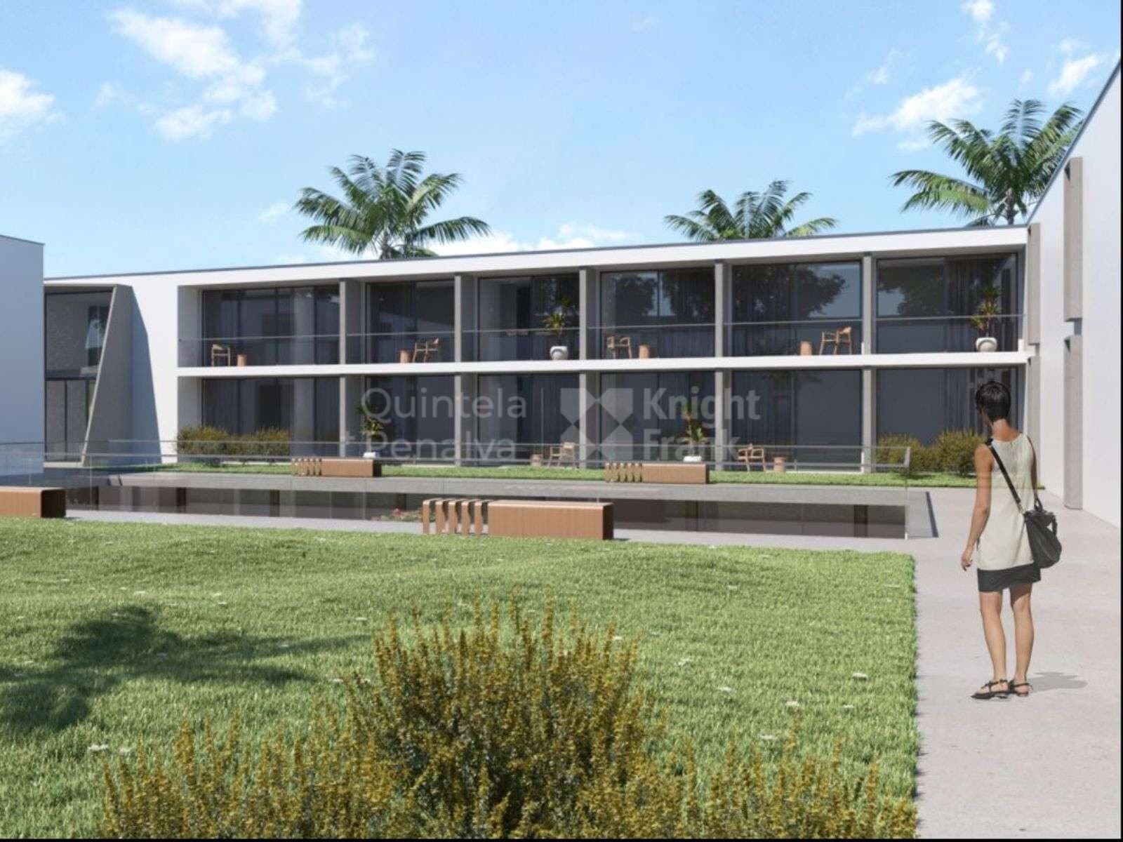18-Room Palace With Garden, Swimming Pool, And Tennis Court 5