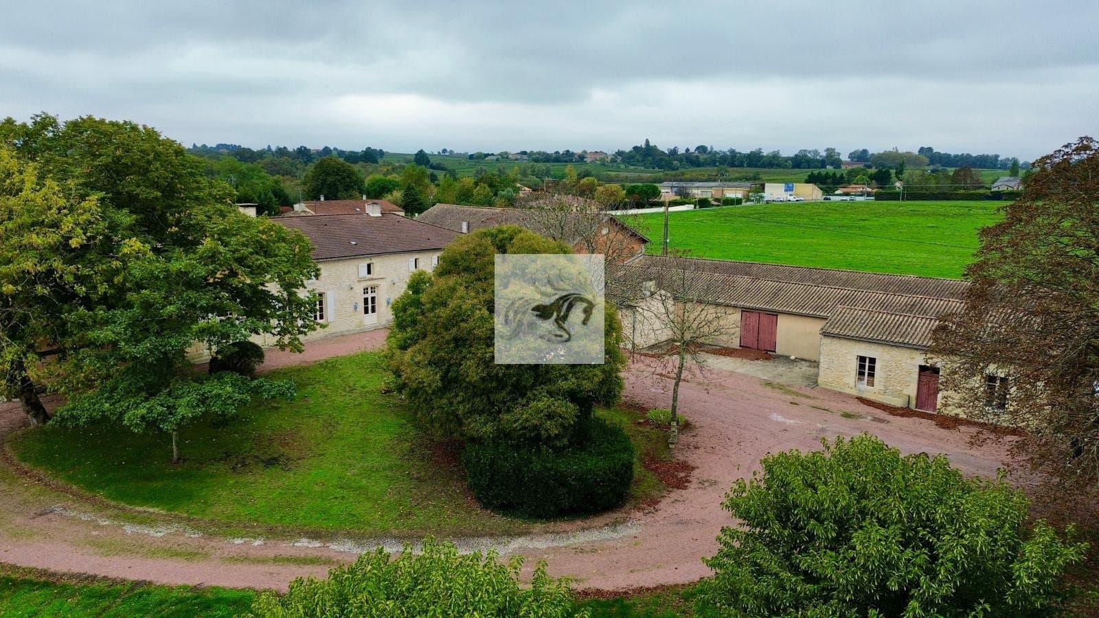 Charming 17th Century Chartreuse With Pool And Annex House 3