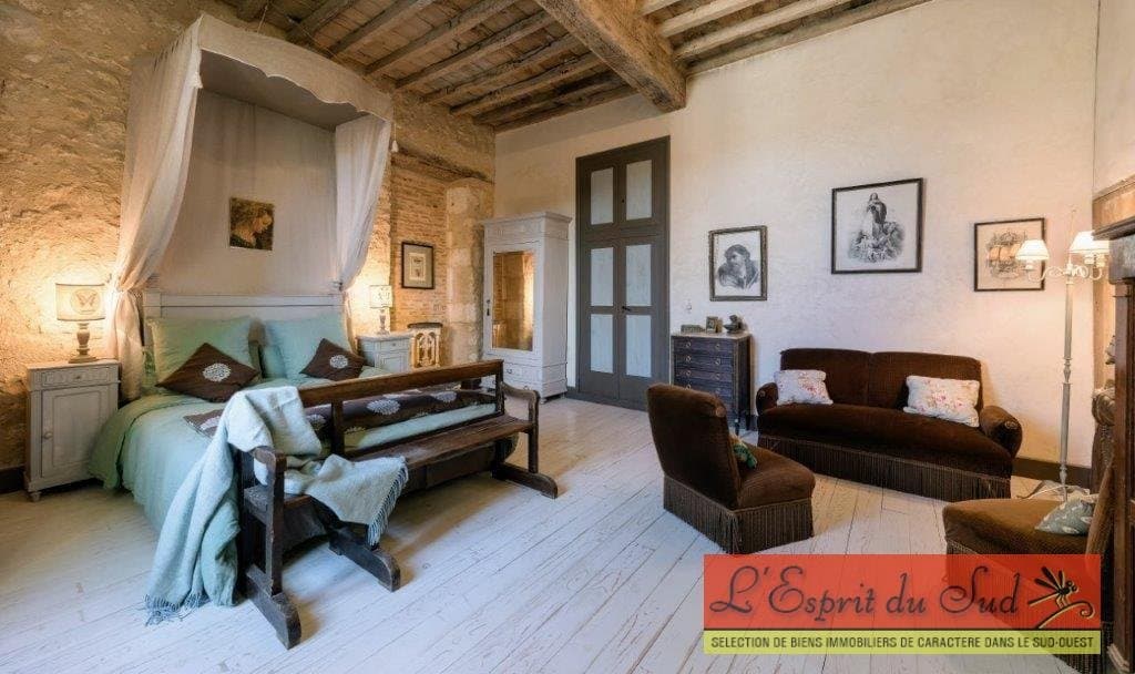 Exceptional Château With Gîtes And Natural Swimming Pool 5