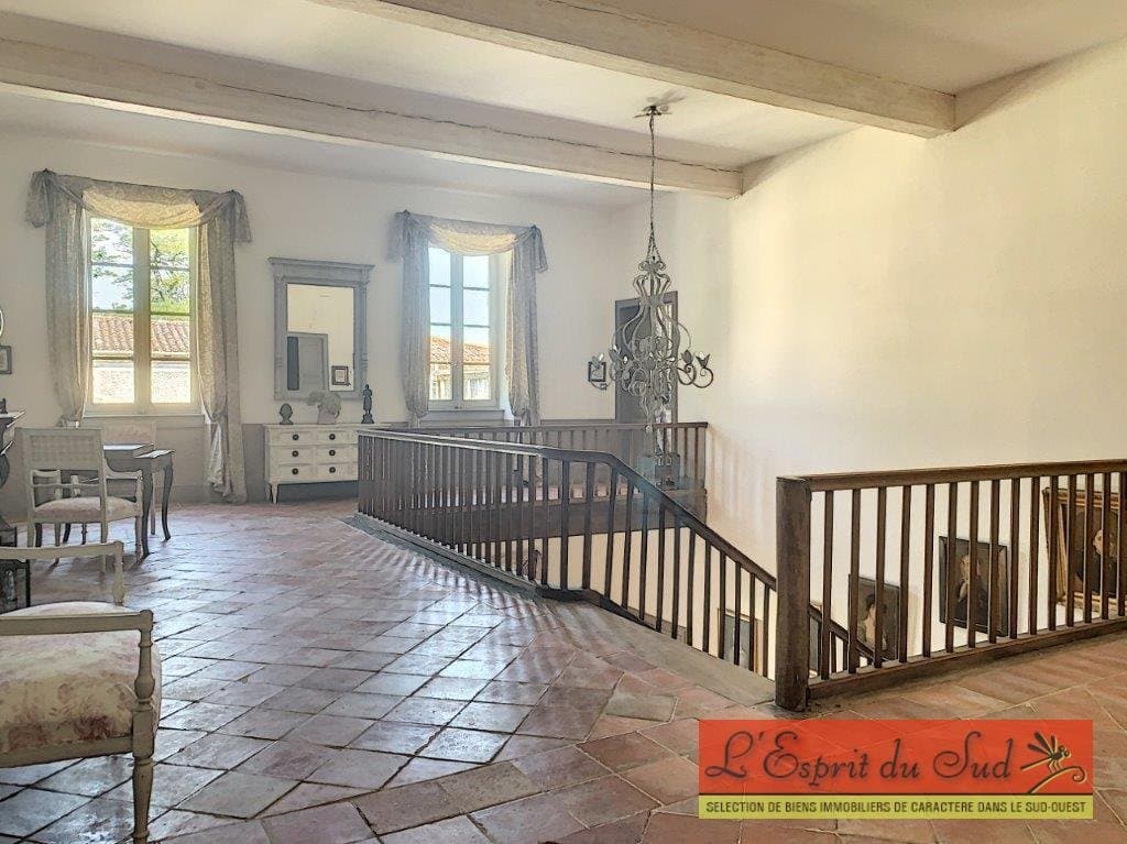 Exceptional Château With Gîtes And Natural Swimming Pool 4