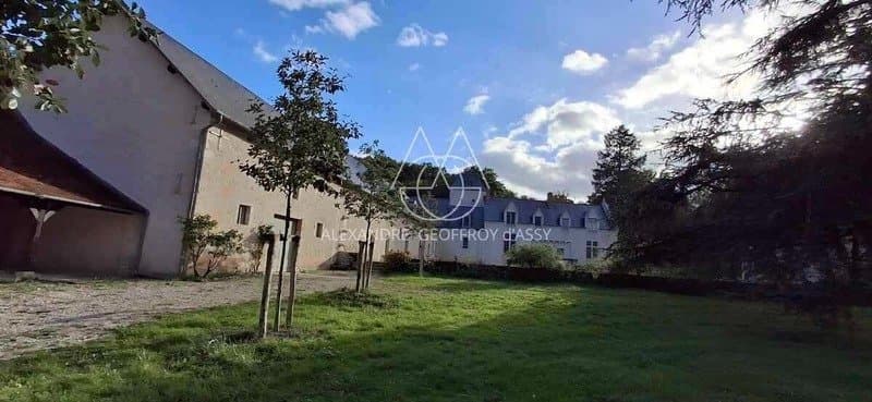 Restored 14th Century Castle With Gîtes And Heated Pool 5
