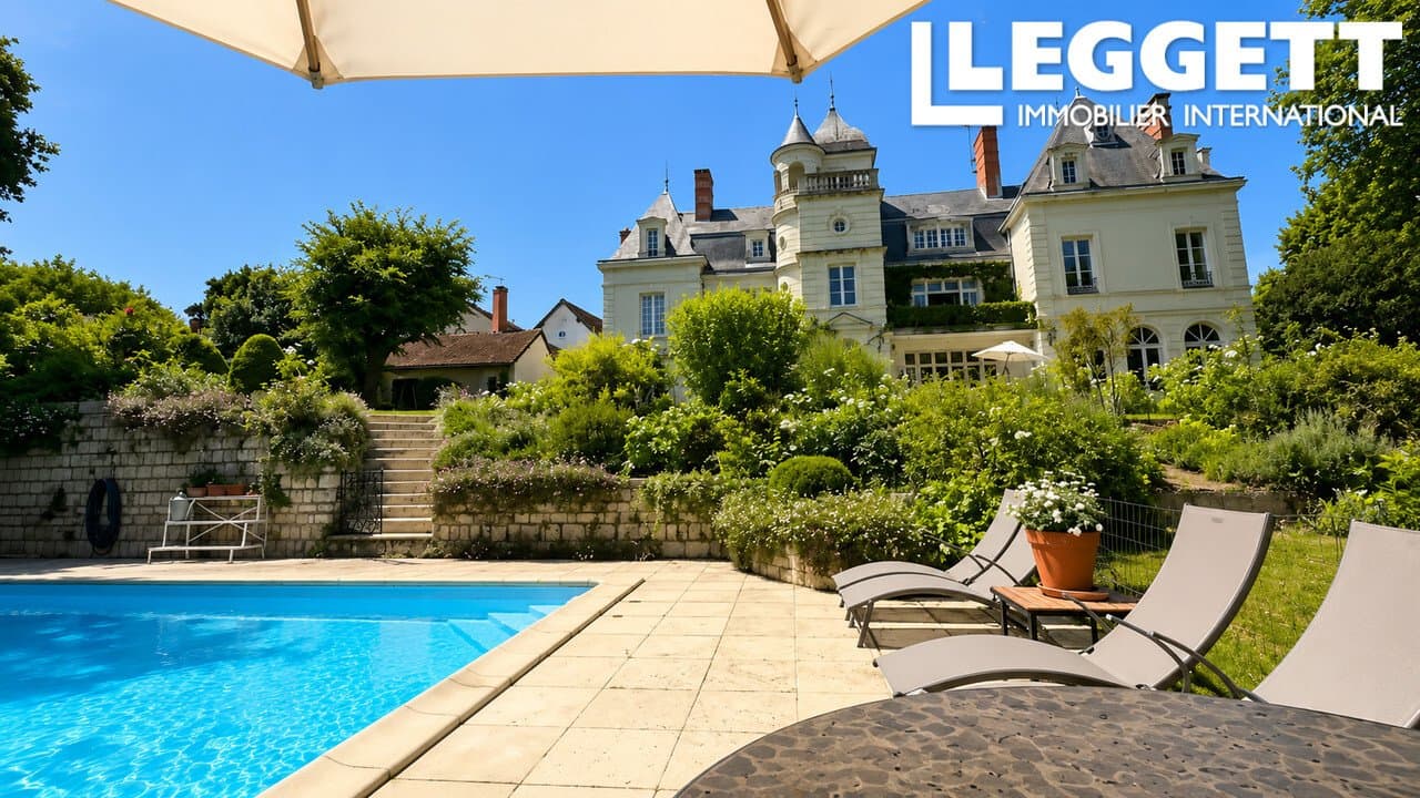 Exceptional 18th Century Château With Pool And Beautiful Parkland 4