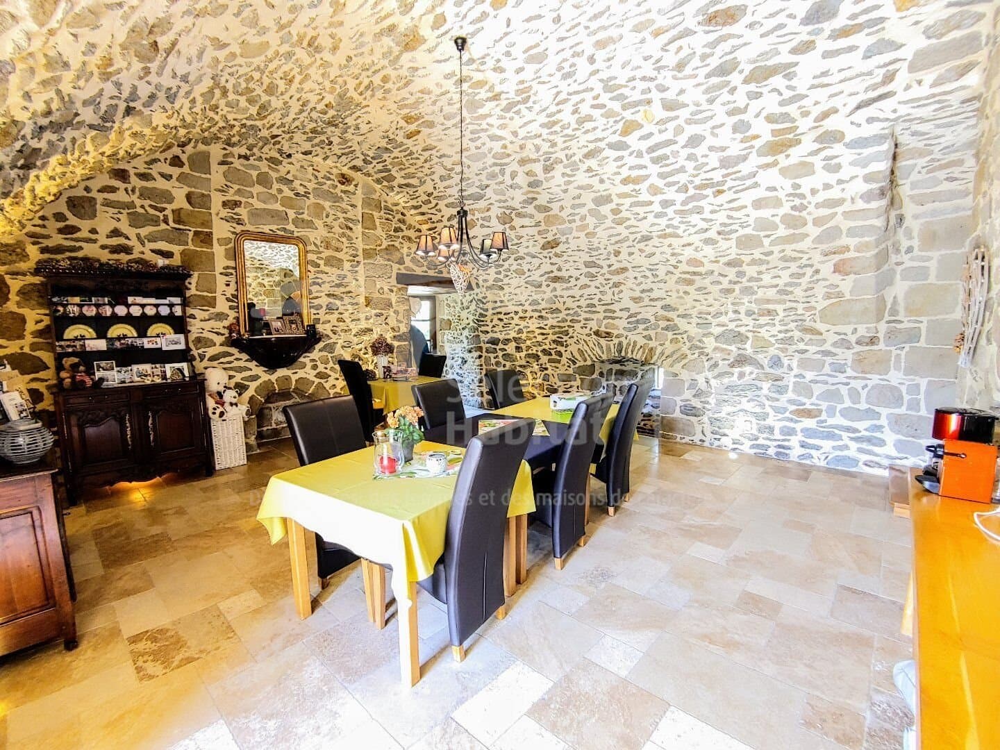 Restored 14th Century Château With Pool Overlooking The Aveyron Basin 5