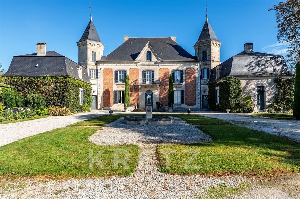 Exceptional Wine Estate With Castle, Equestrian Facilities, And 111 Hectares