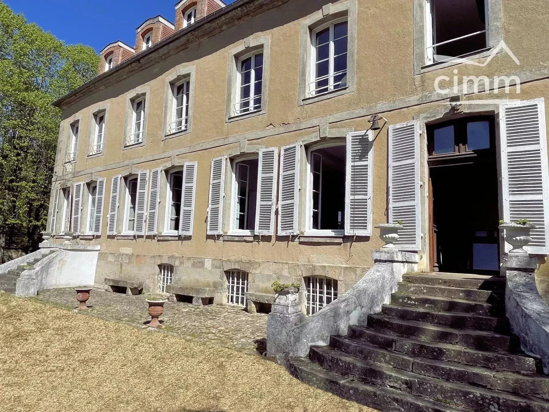 Château de Jonvilliers 440.0 Sqm 9 Bedrooms 2