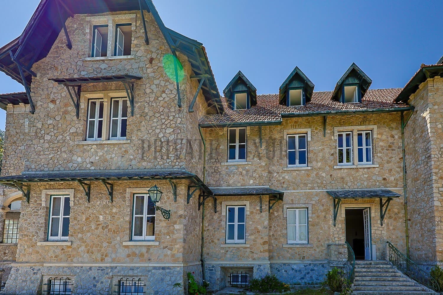 Historic Farm With Approved Project In The Heart Of Sintra 2
