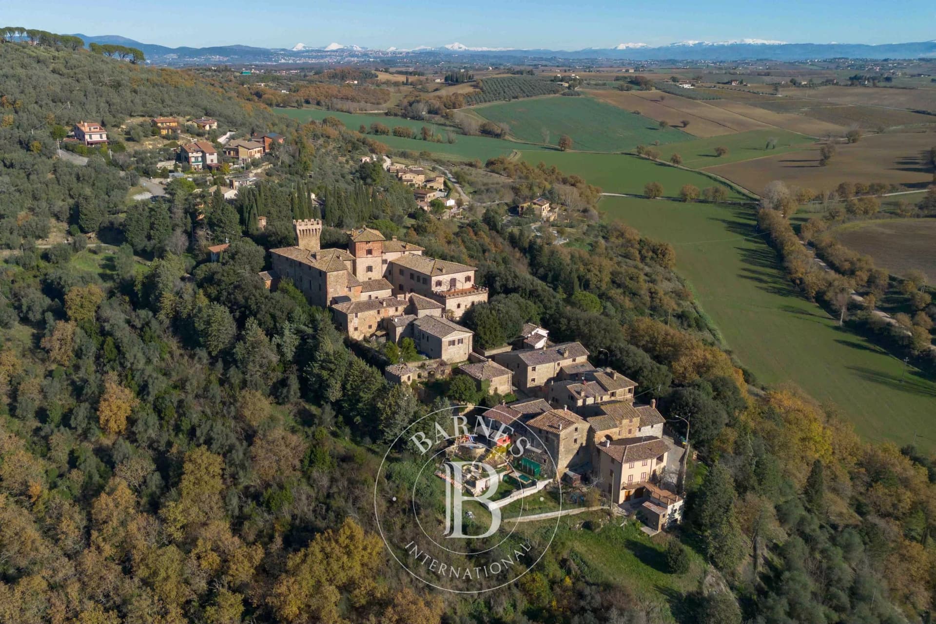 Historic Medieval Castle With Tower And Panoramic Terrace In Umbria 2