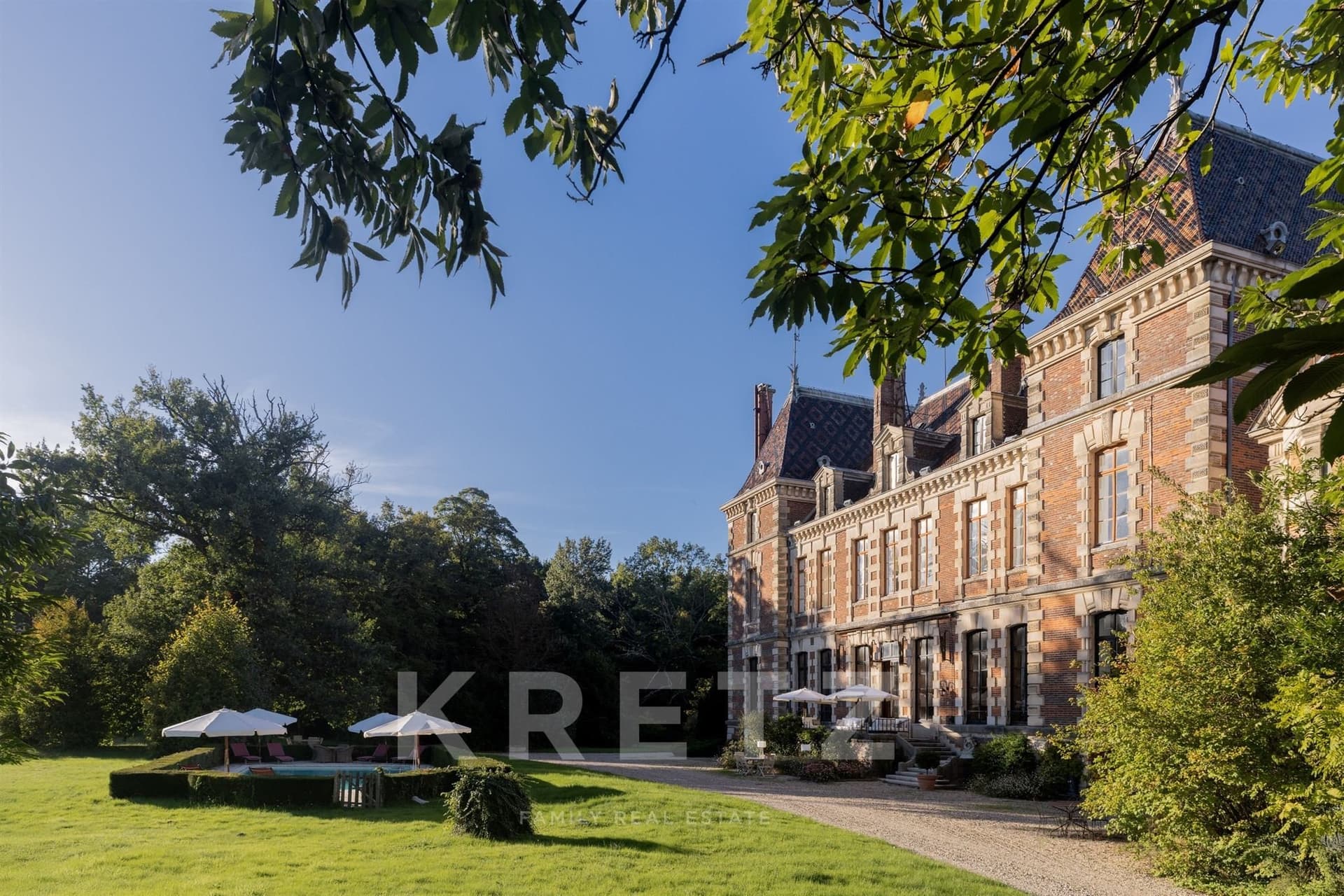 19th Century Château With 50 Hectare Estate Near Lyon 4