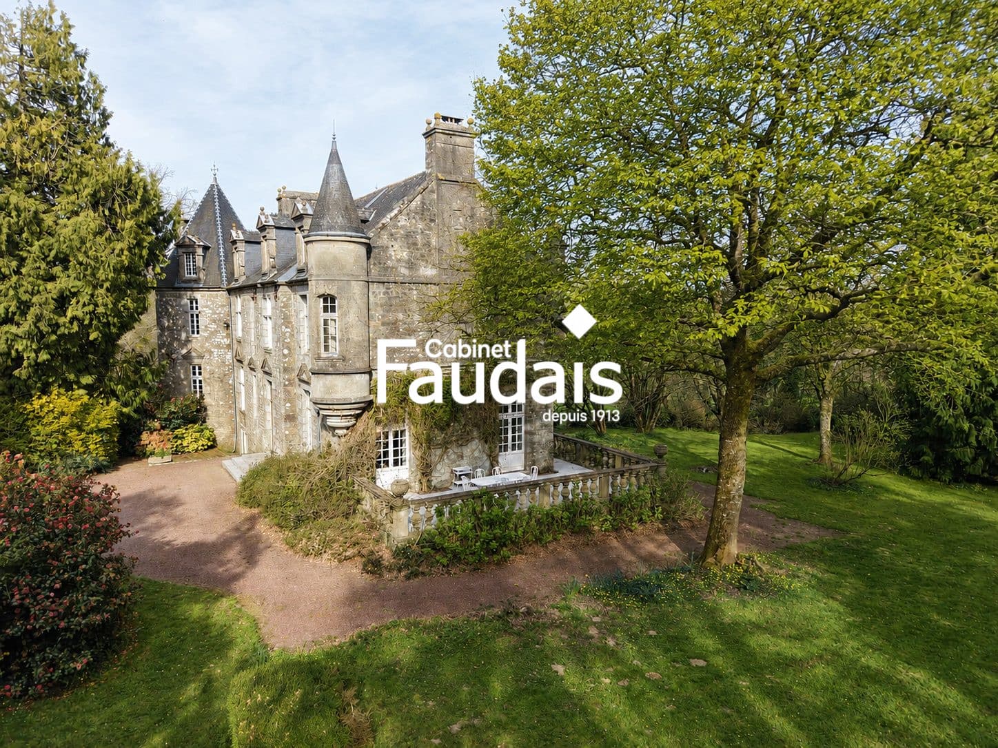 Charming 18th Century Castle With 6 Bedrooms 4