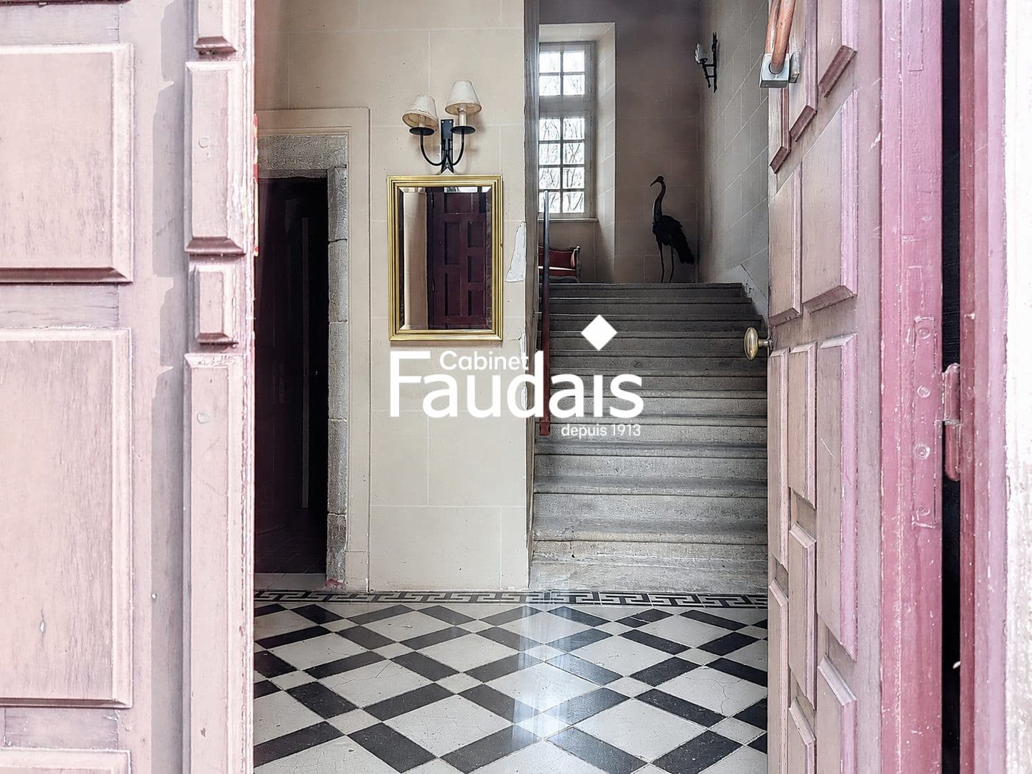 Charming 18th Century Castle With 6 Bedrooms 5