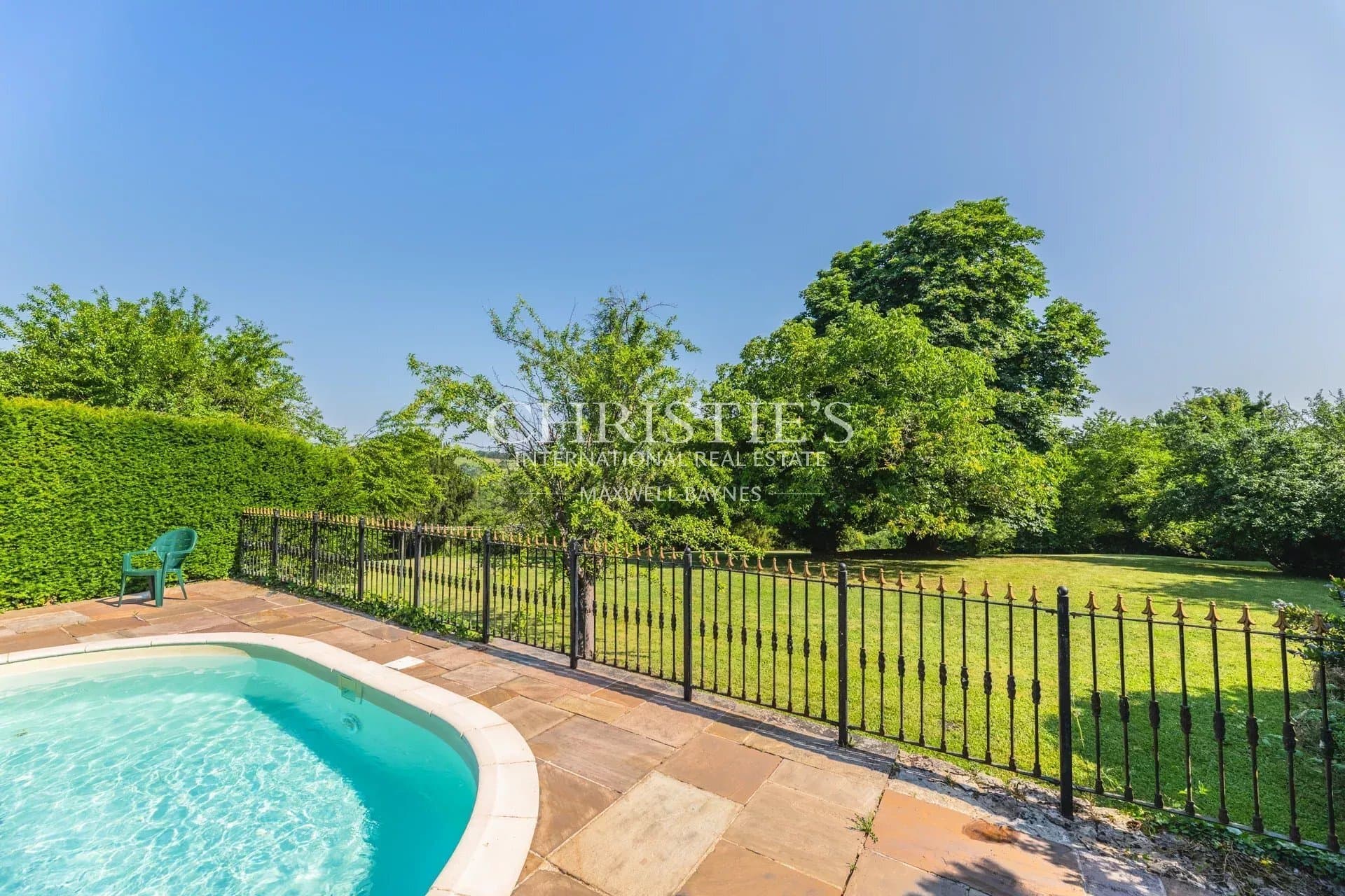 Elegant 19th Century Château With Pool And Expansive Gardens 5