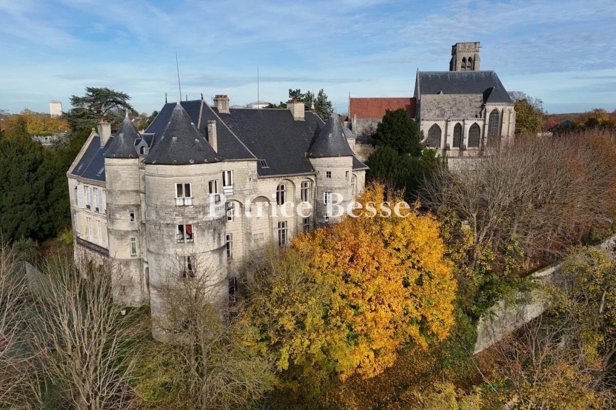 Historic 13th Century Château Overlooking the Oise River Valley 4