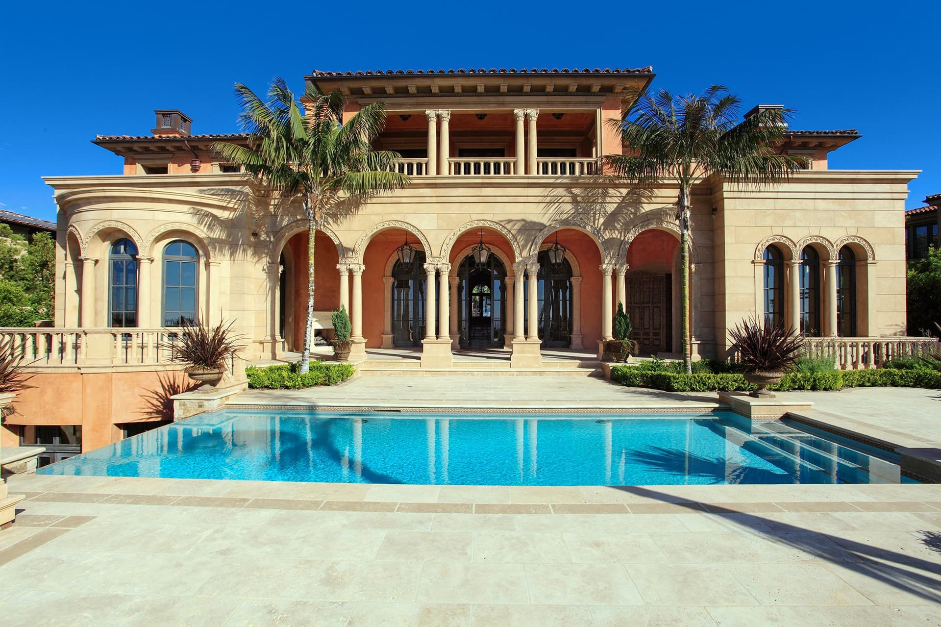 Breathtaking Ocean View Custom Estate in Newport Coast 4