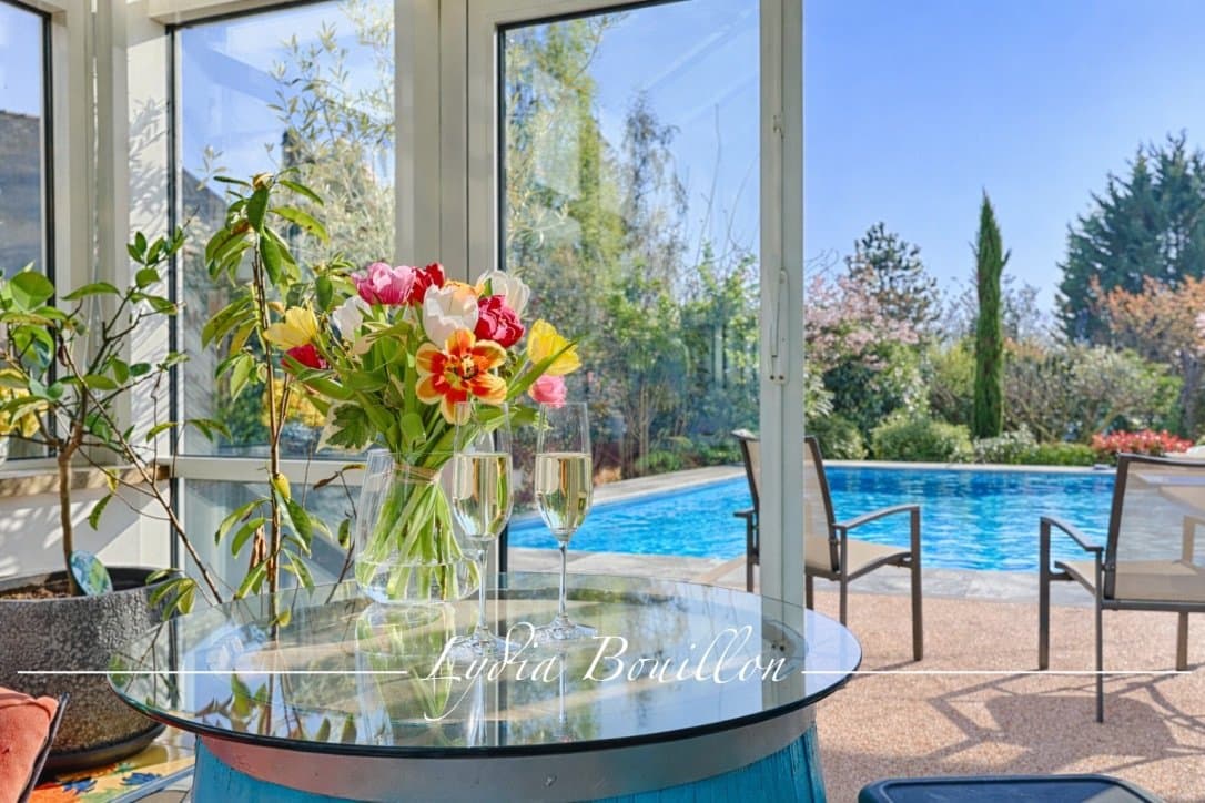 Elegant Early 20th Century Character Home with Pool and Garden on the Seine 4
