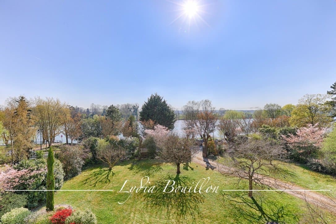 Elegant Early 20th Century Character Home with Pool and Garden on the Seine 5