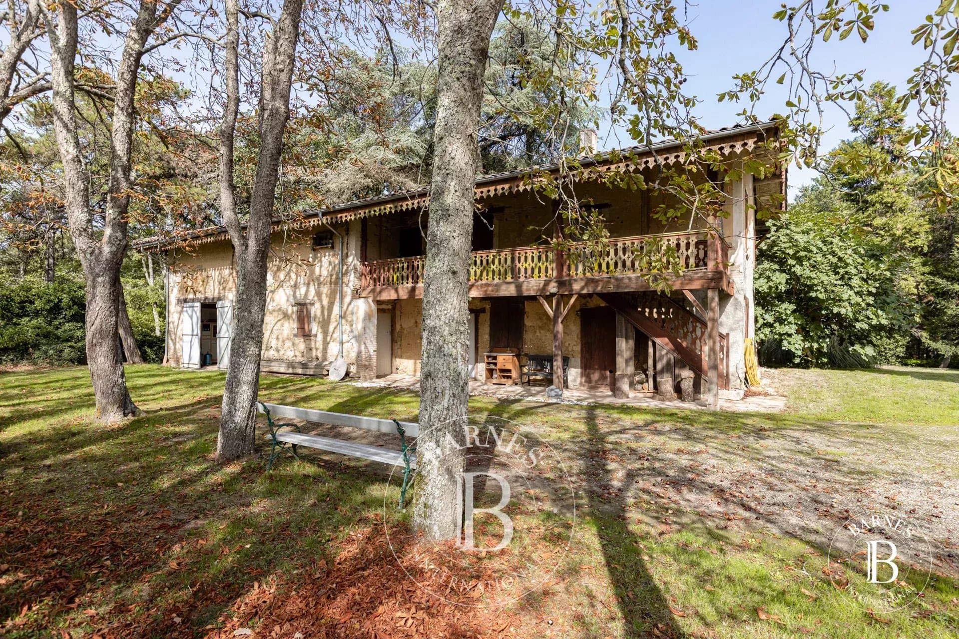 Charming 19th Century Manor House Surrounded By Woodland 4