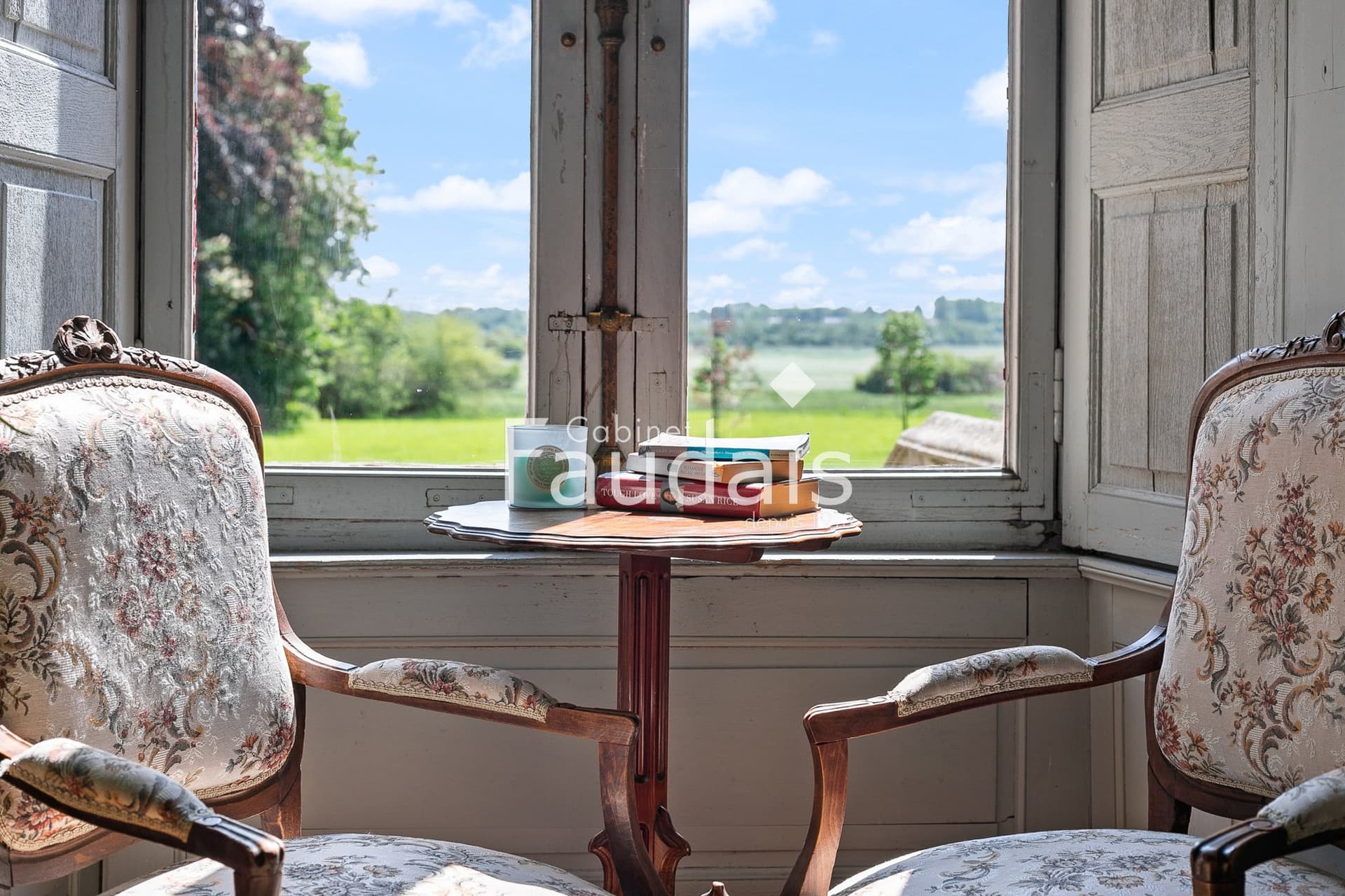 Historic Castle Estate With 82 Hectares In The Cotentin Marshes 5