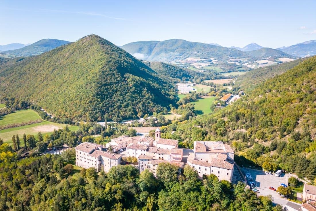 Historic Village Restoration Project in Le Marche 4
