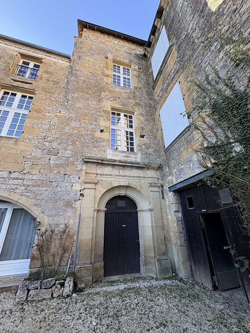 Stunning Restored Château With Pool And Panoramic Valley Views 3