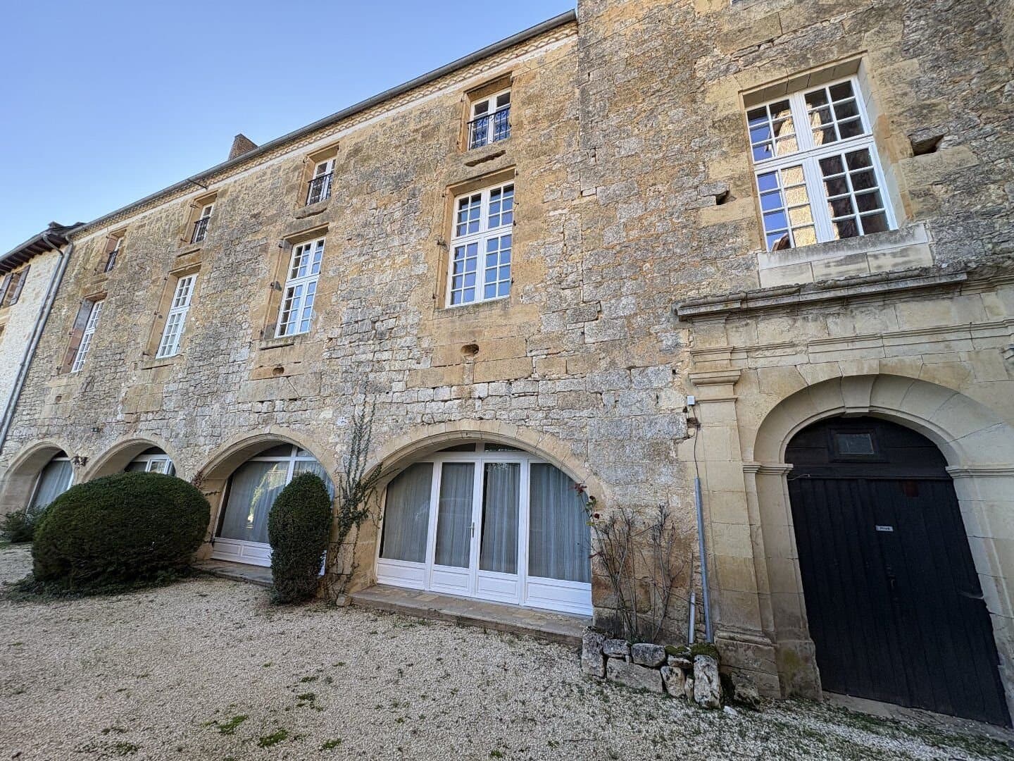 Stunning Restored Château With Pool And Panoramic Valley Views 4