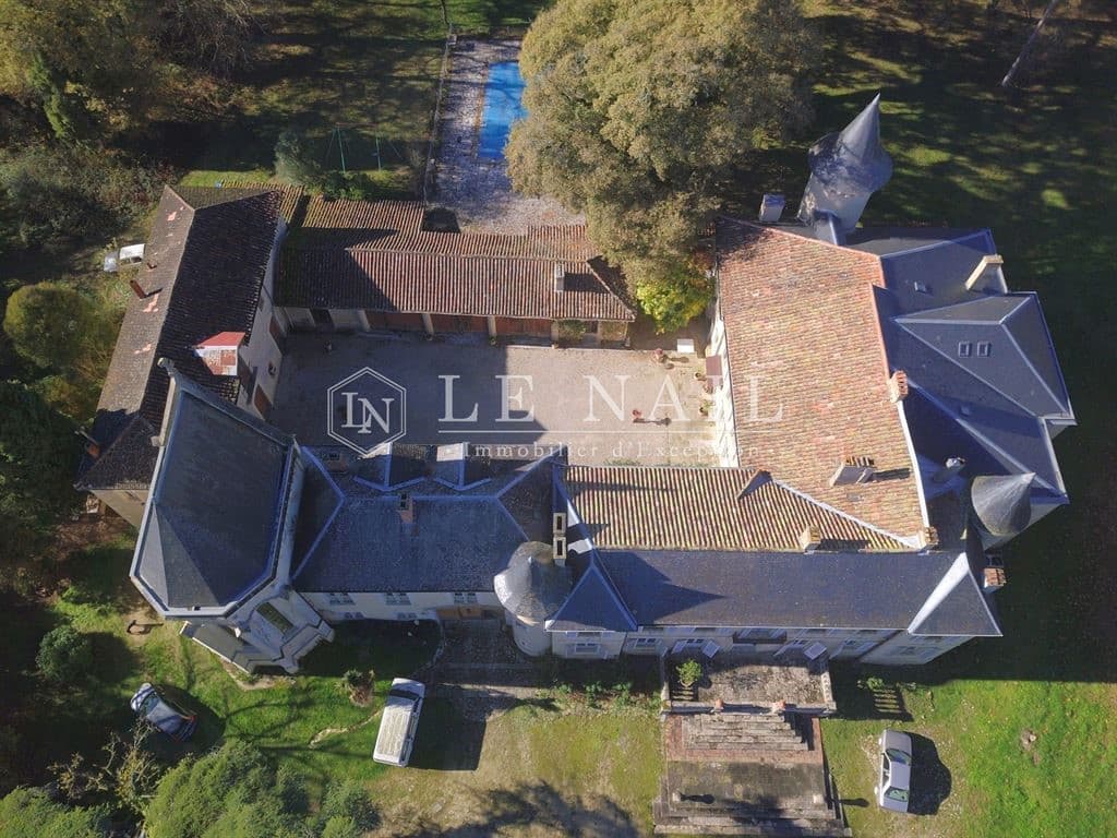 Impressive Château with Chapel and Caretaker's House in Gers 4