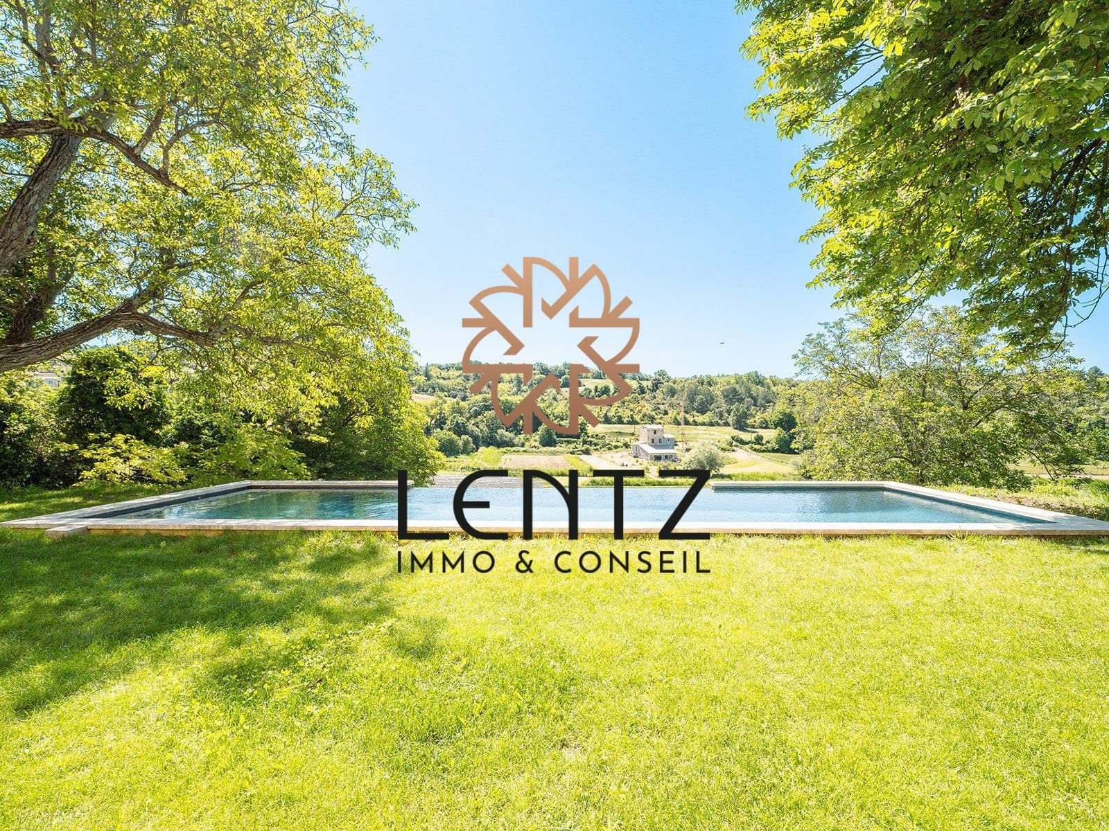 Charming Castle with Swimming Pool and Terrace 3