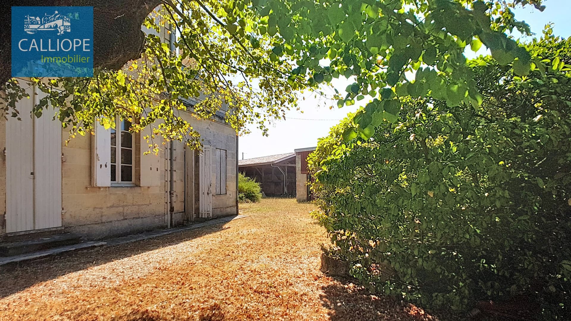 Charming 19th Century Castle With Fenced Garden 3