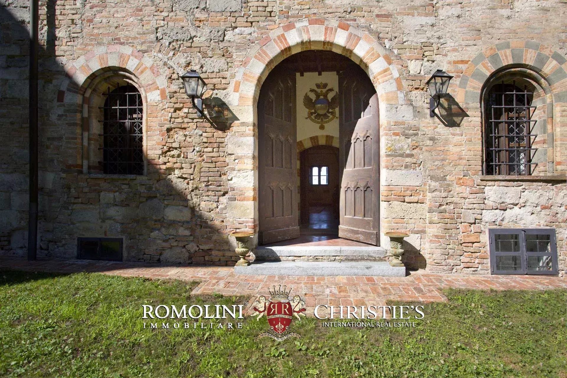 Restored Medieval Castle With Approved Boutique Hotel Project 4