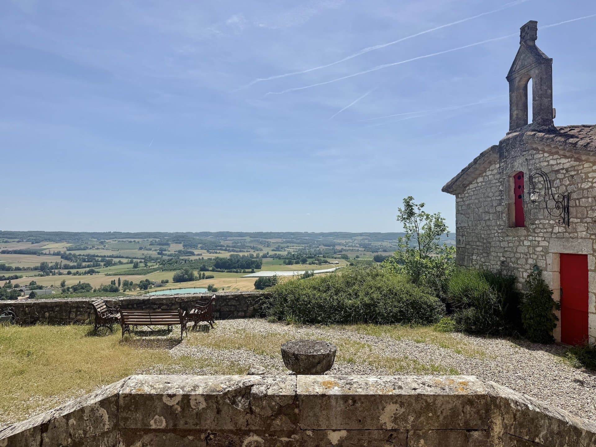 Historic Château With Chapel, Orangery And Expansive Grounds 5