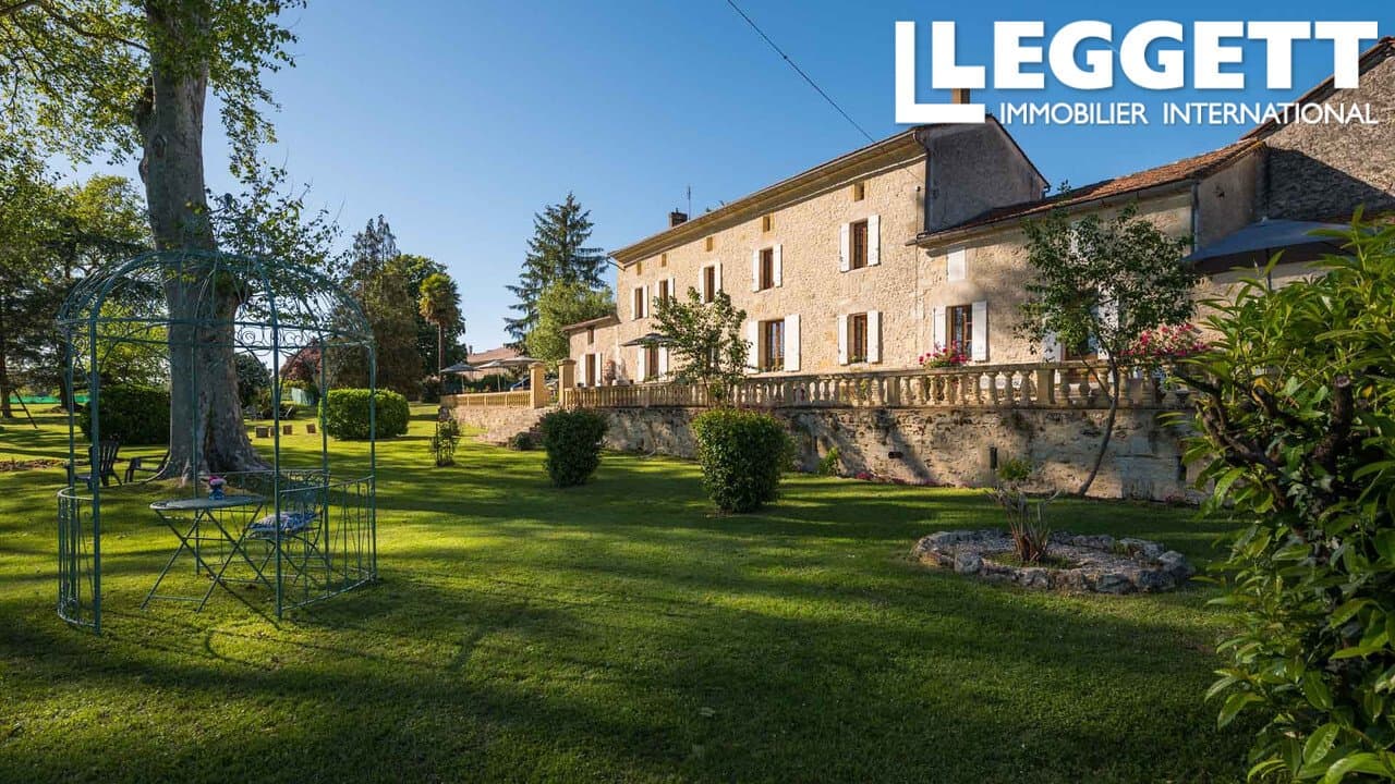 Charming 18th Century Wine Estate With Bed And Breakfast Accommodation