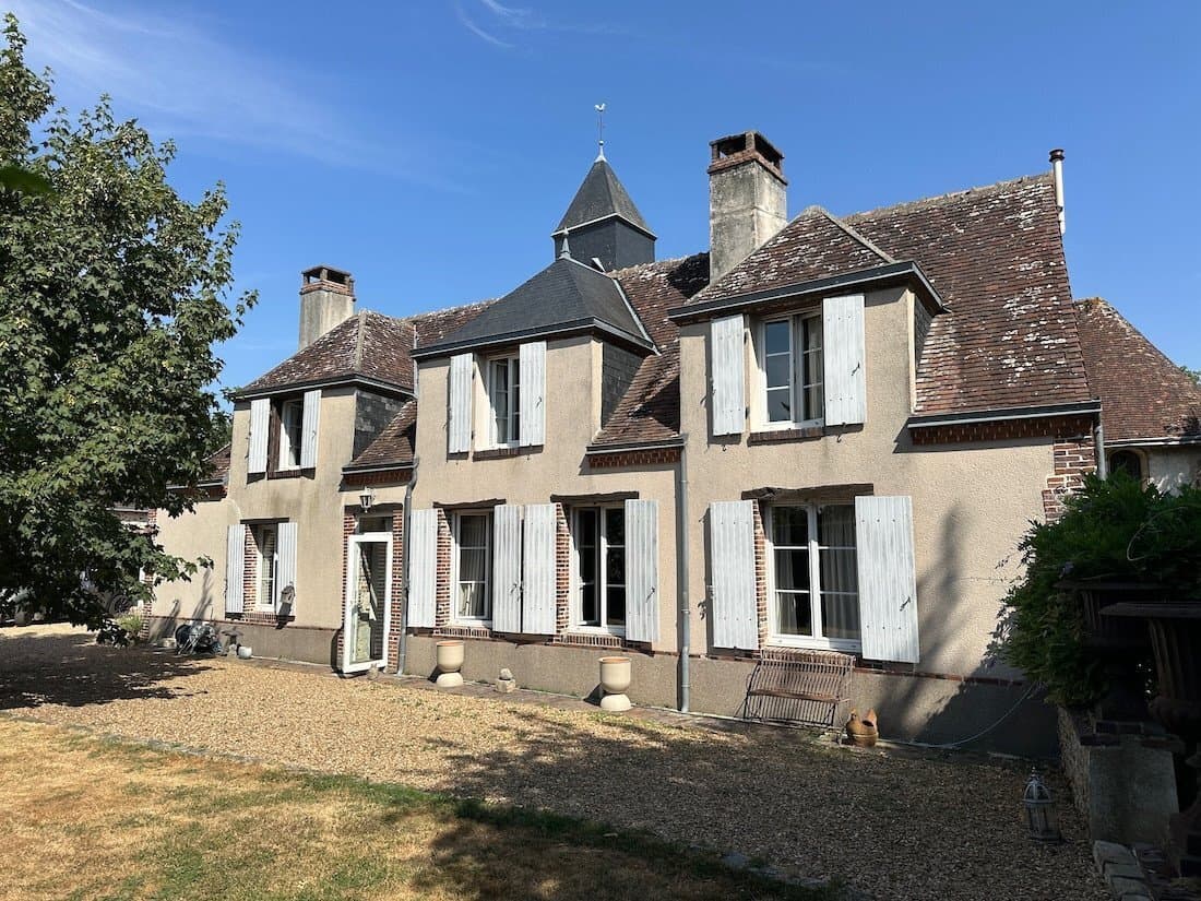 Charming Renovated Presbytery With Enclosed Garden