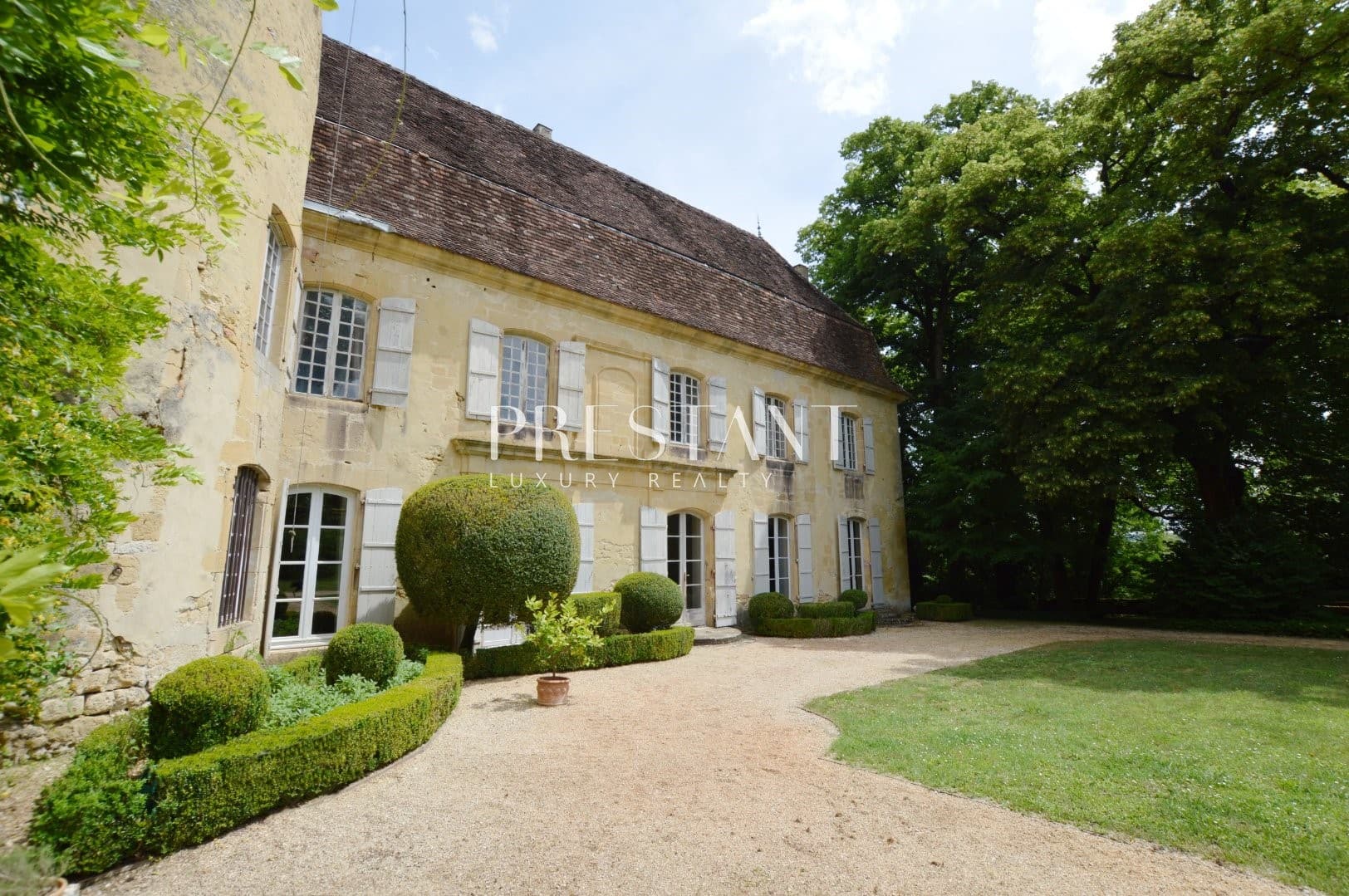 Castles for sale in Périgord