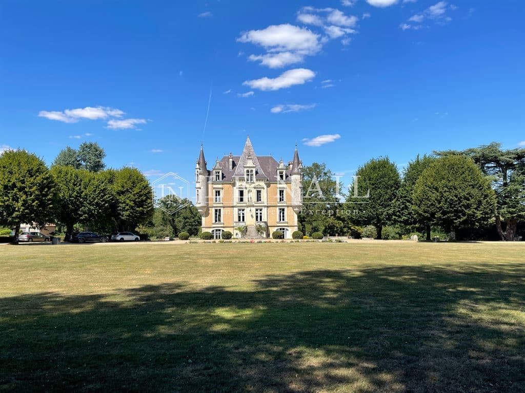 Elegant 19th Century Château Near Poitiers With Guest House — Château for sale in Poitou-Charentes, France