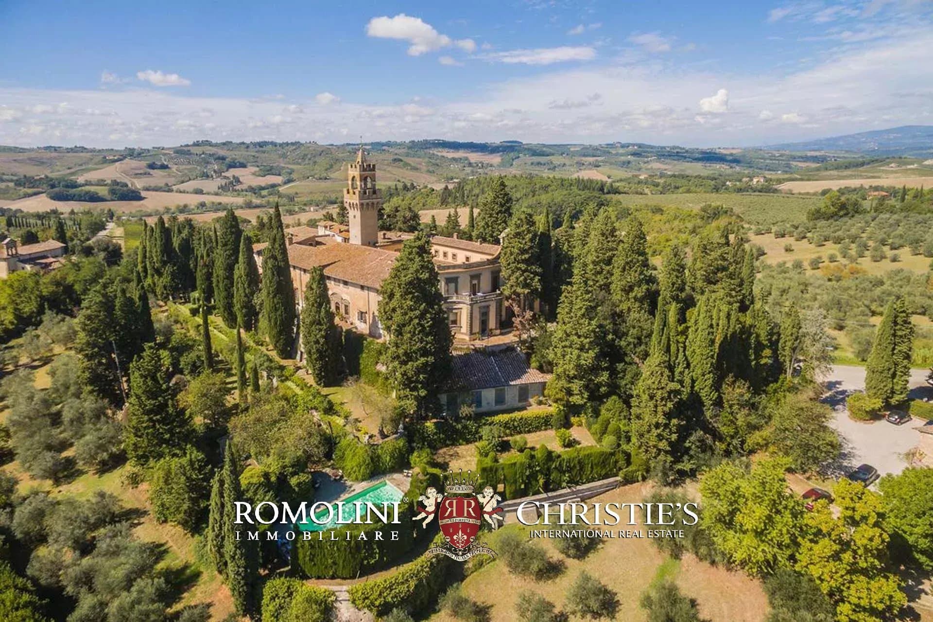 Historic Castle Resort With 142 Beds And Swimming Pool In Chianti 4