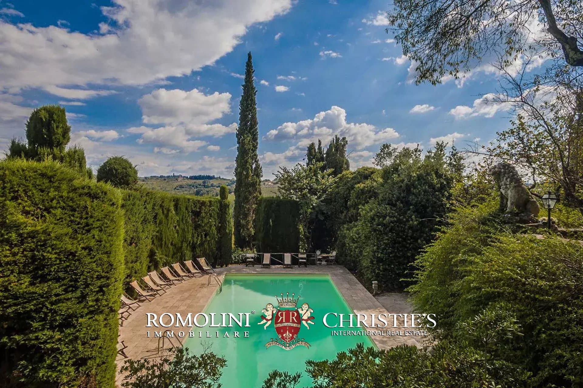 Historic Castle Resort With 142 Beds And Swimming Pool In Chianti 2