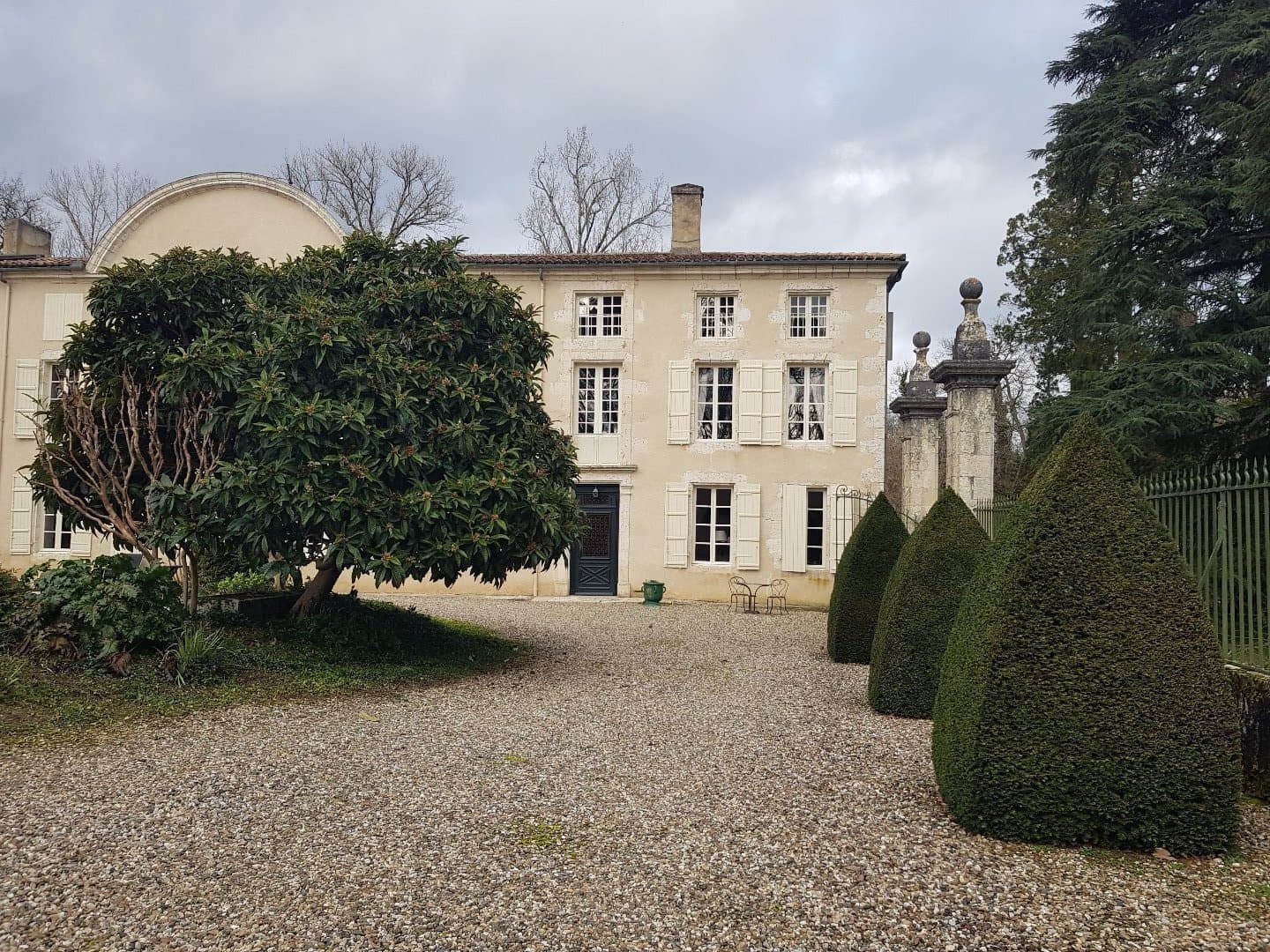Exceptional Former Priory With Pool, Lake, And Gîtes 2