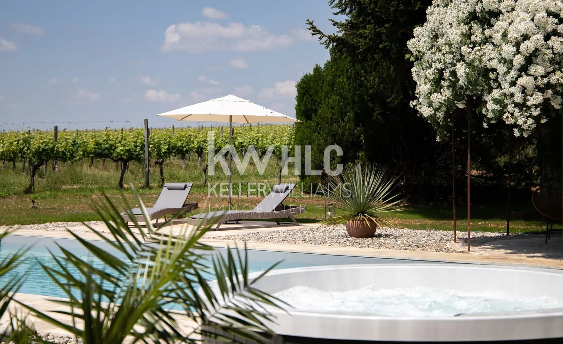 Château with Restaurant and Gîtes in the Heart of the Lot 3