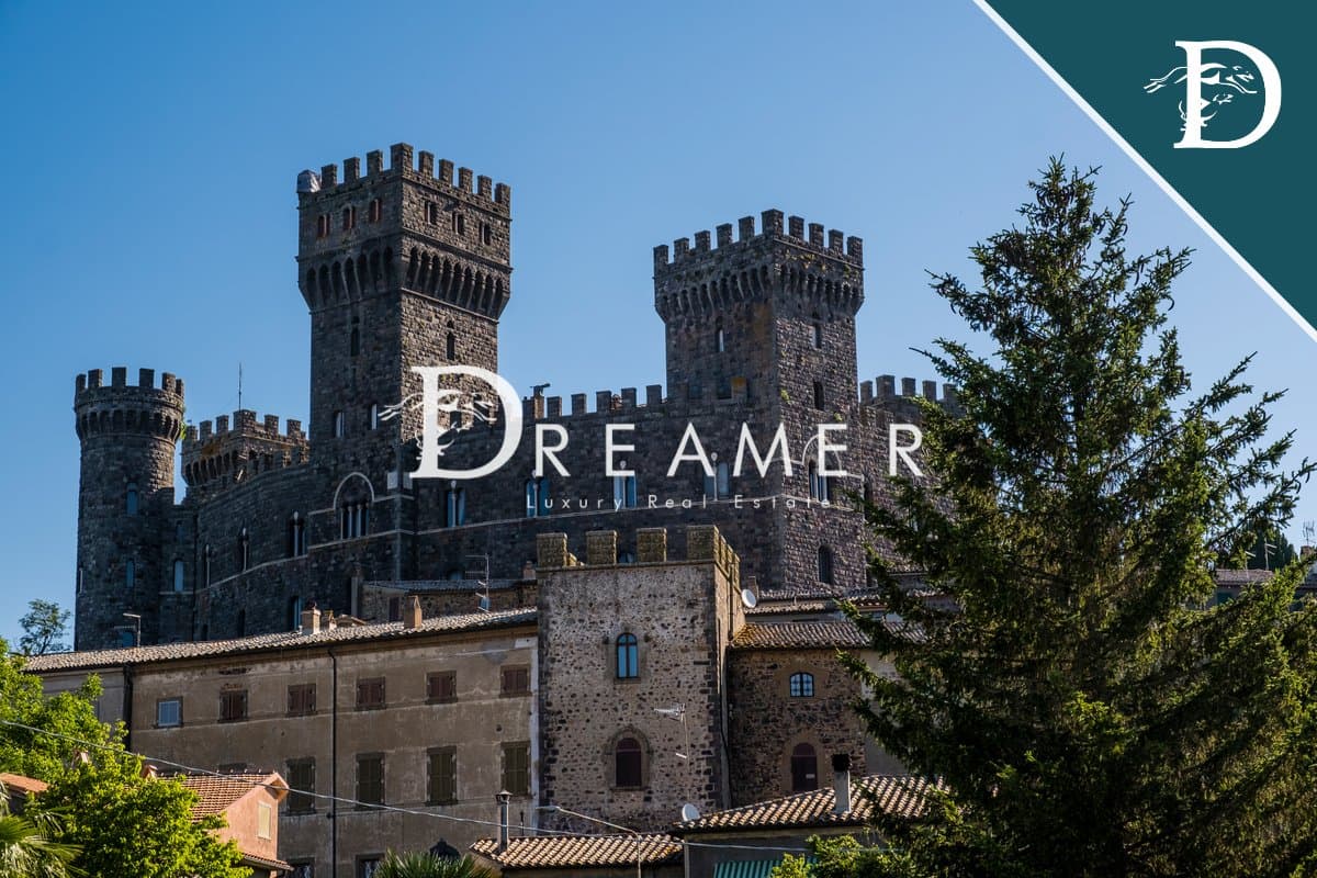 Historic 18th Century Castle with Italian Gardens and Panoramic Views 4