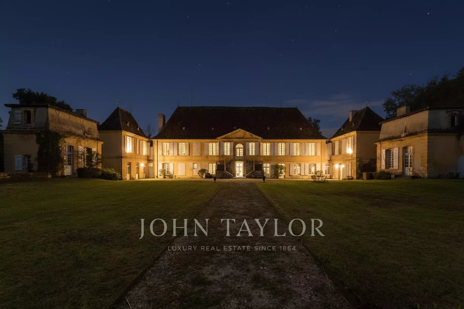 Elegant 18th Century Château in a Preserved Estate 2
