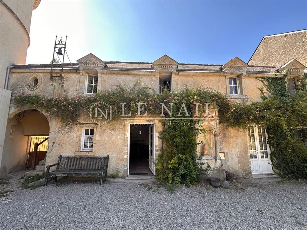 Stunning 15th And 19th Century Château Set In 25 Acres Of Enchanting Parkland 3
