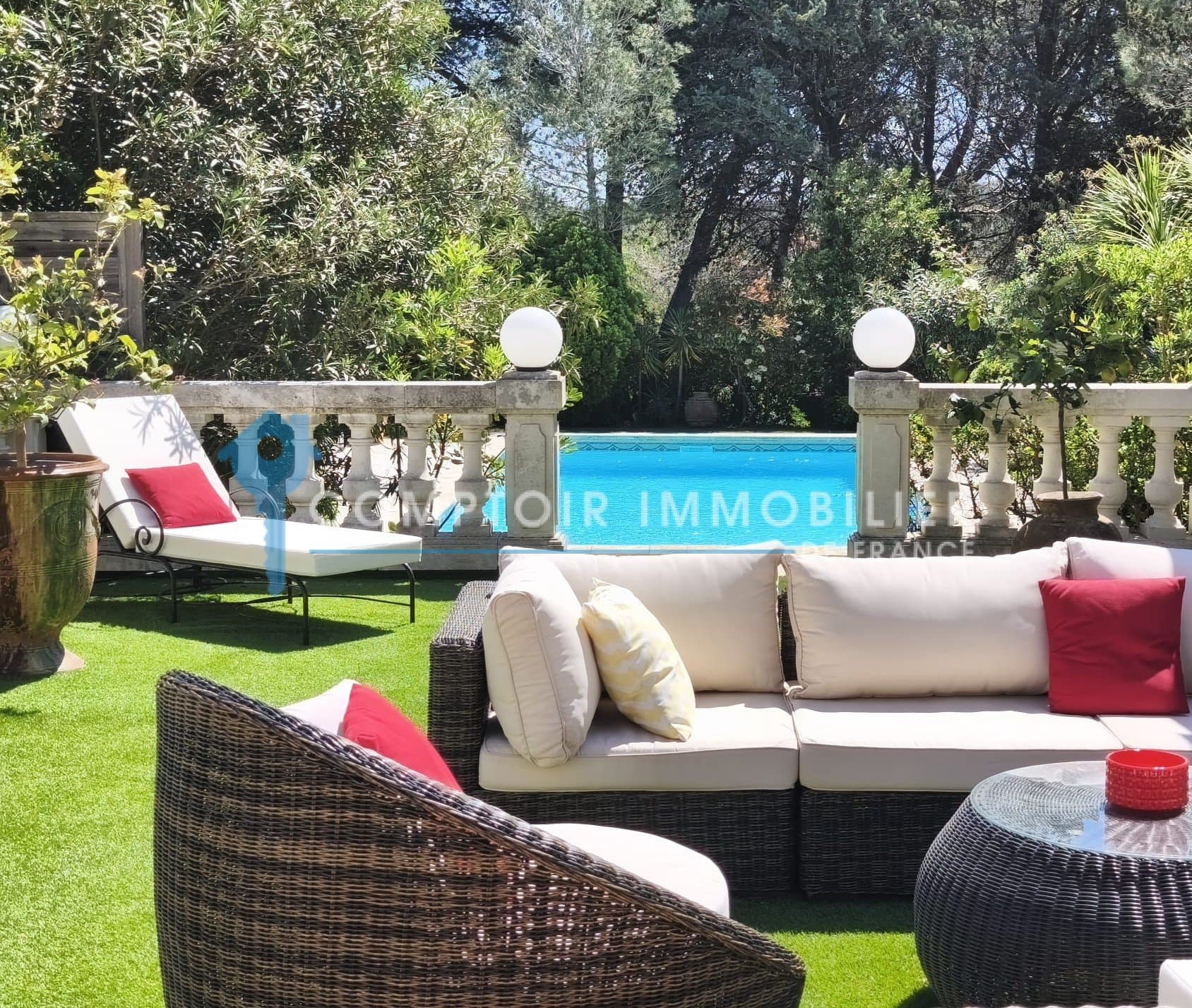 Charming Property With Heated Infinity Pool And Panoramic Views 3