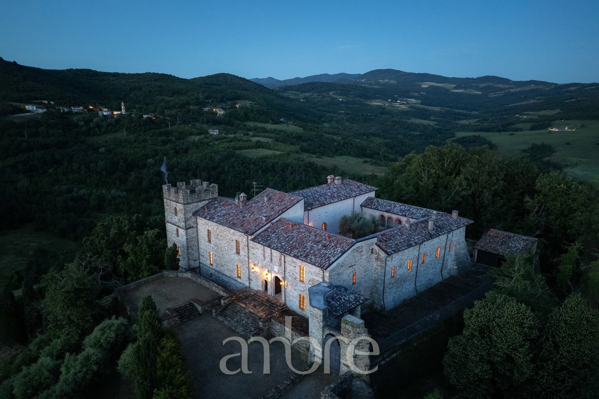 Historic 12th Century Castle With Panoramic Terraces In Emilia-Romagna 5