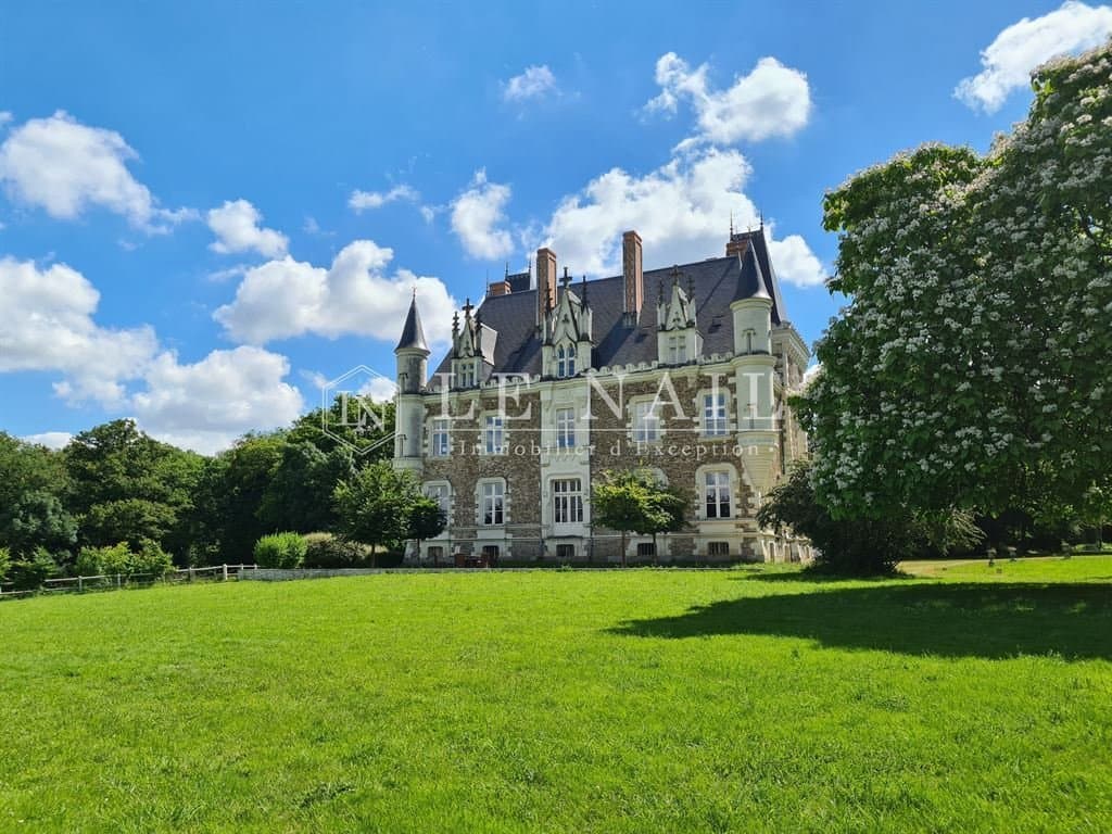 Stunning 19th Century Château With English Style Park And Pond 4