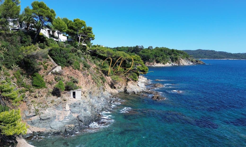 Modern Villa With Sea View And Swimming Pool Near Gigaro Plages